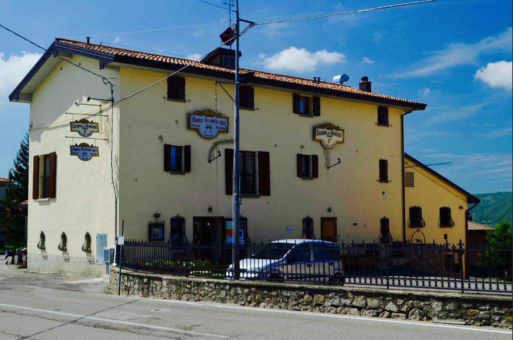 Locanda Del Viandante Loiano Kültér fotó